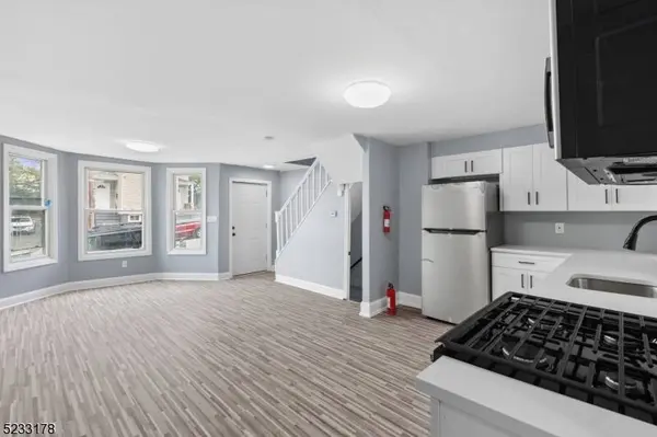 72 N 8Th St, Paterson City, NJ 07522