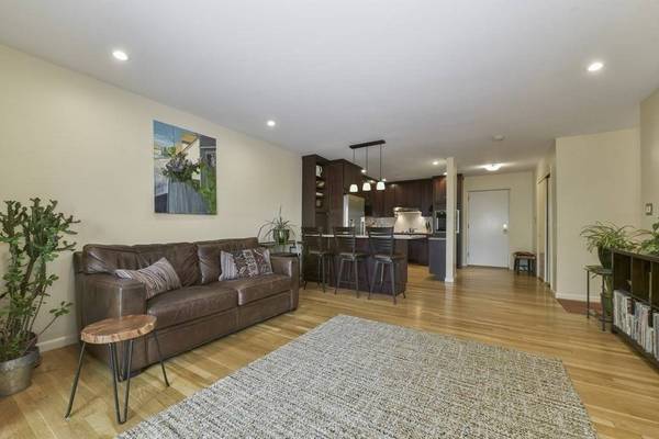 41 Centre Street #U408, Brookline, MA 02446