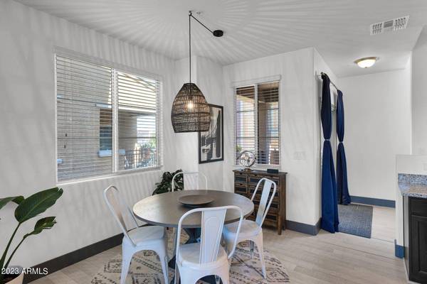 240 W JUNIPER Avenue #1164, Gilbert, AZ 85233