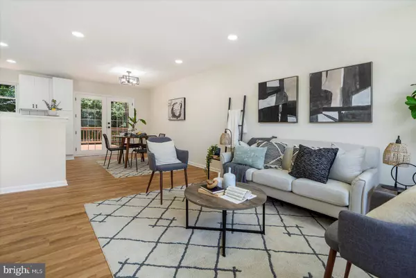 8124 PHIRNE RD E, Glen Burnie, MD 21061