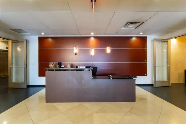 101 S EOLA DR #801, Orlando, FL 32801