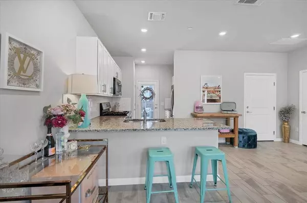 9015 Cattle Baron PATH #602, Austin, TX 78747