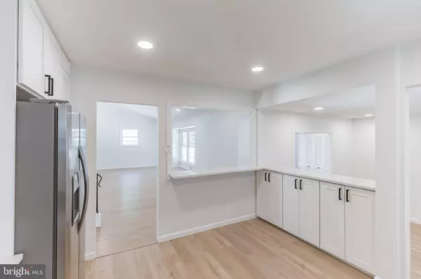 113 RAMBLEWOOD PKWY, Mount Laurel, NJ 08054