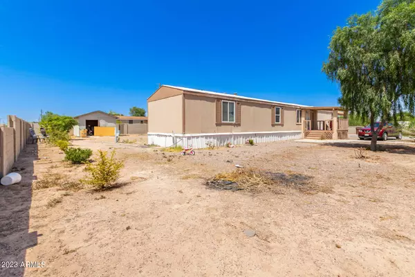 3270 W CABALLERO Drive, Eloy, AZ 85131