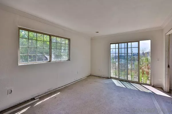 8619 Innsdale Lane, San Diego, CA 92114