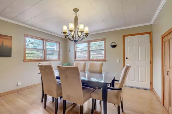 109 5th Street, Waunakee, WI 53597