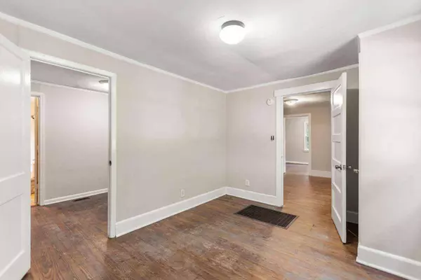 946 Oakland DR SW, Atlanta, GA 30310