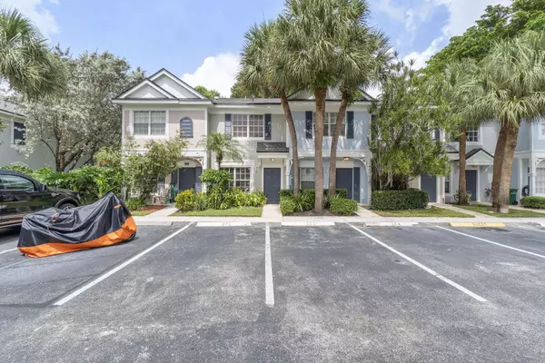 3145 Festival DR 273, Margate, FL 33063