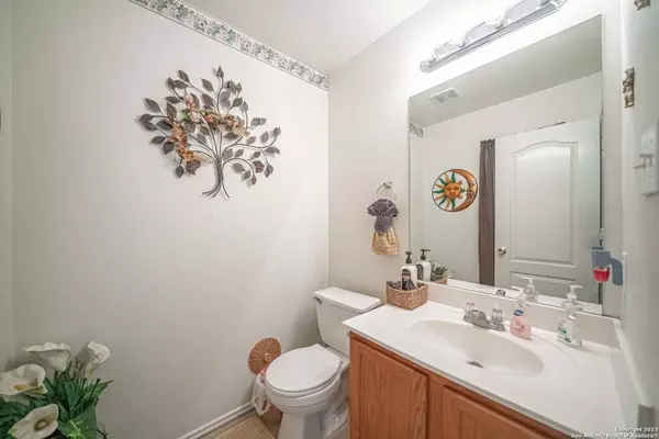 314 English Saddle, San Antonio, TX 78227