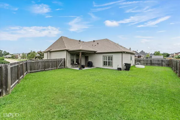 315 Acadiana Creek Drive, Shreveport, LA 71106