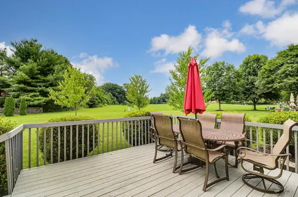 2412 Tucker Trail, Lewis Center, OH 43035