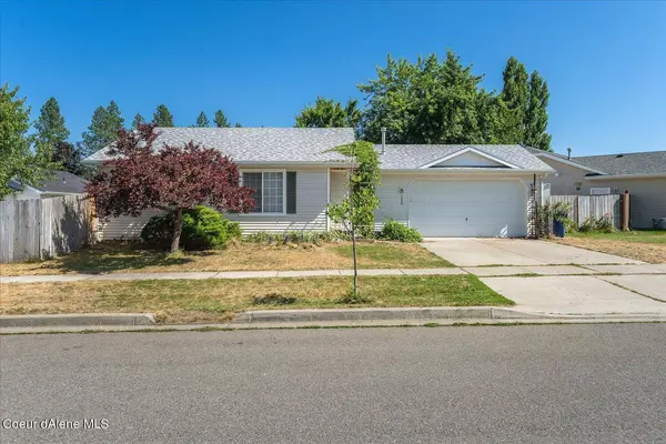 7694 N SWEET RIVER DR, Coeur D'alene, ID 83815