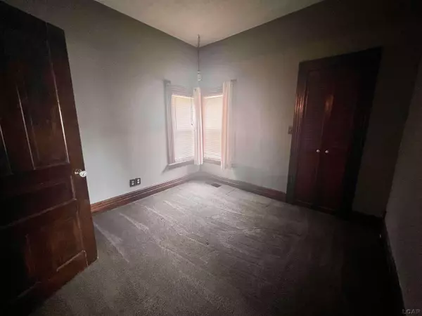 129 S Main, Blissfield, MI 49228