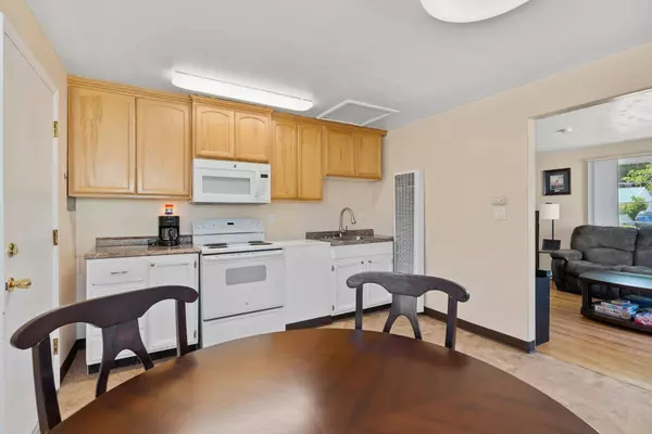 5708 N Alberta St, Spokane, WA 99205