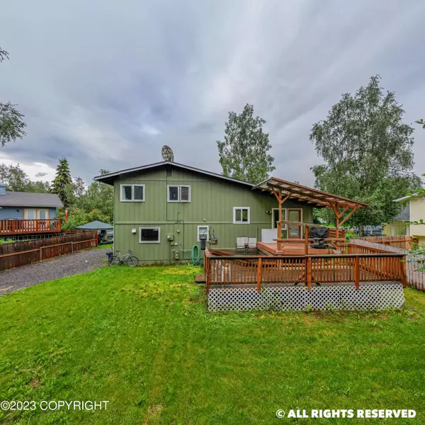 6133 Kensington DR, Anchorage, AK 99504