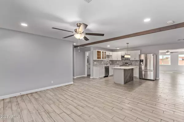 1308 S BECK Avenue, Tempe, AZ 85281