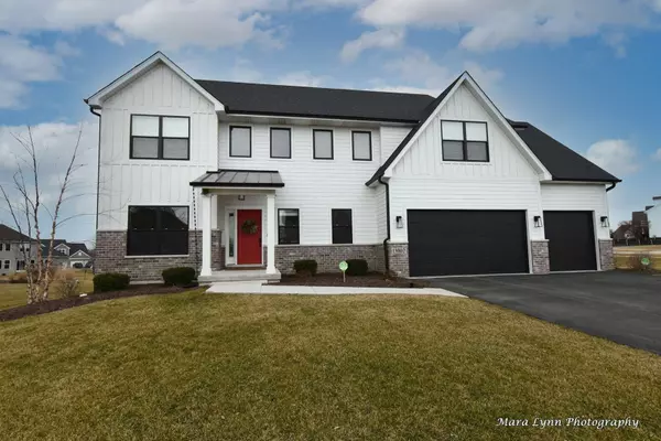 13002 Peppertree Drive, Plainfield, IL 60585