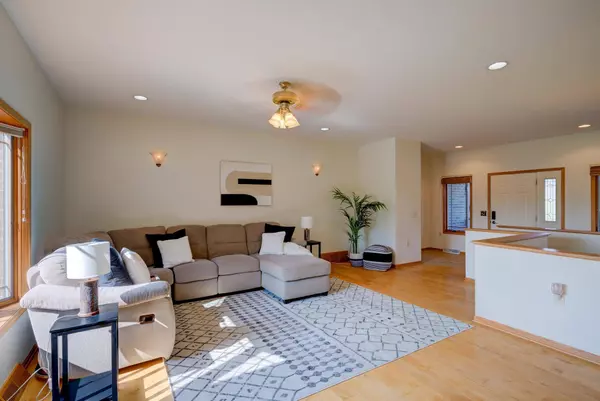 309 Oriole Lane, Cambridge, WI 53523