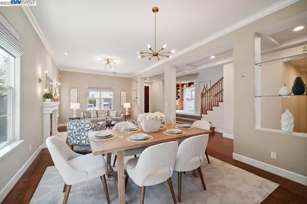 233 Silk Hill Ct, San Ramon, CA 94582