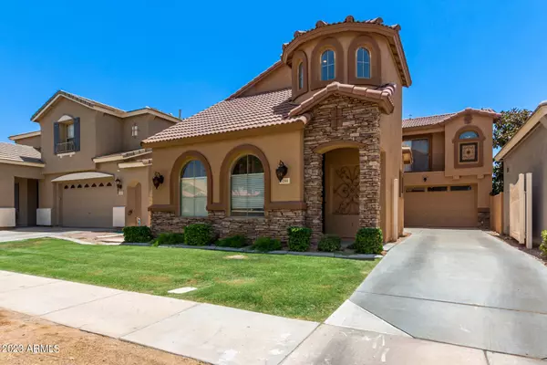 5261 E HOPI Avenue, Mesa, AZ 85206