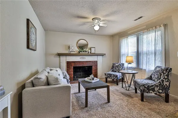 220 Washington ST, Buckner, MO 64016