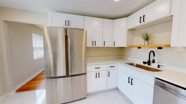 1219 54TH AVE N, St Petersburg, FL 33703