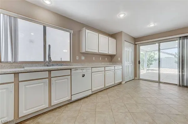 728 Rising Brook Drive, Henderson, NV 89011