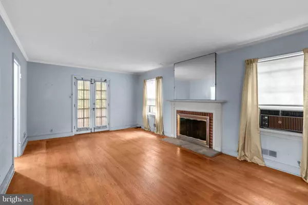 6824 CAMPFIELD RD, Gwynn Oak, MD 21207