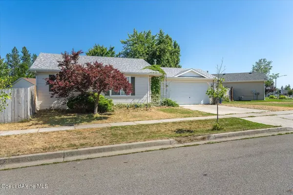 7694 N SWEET RIVER DR, Coeur D'alene, ID 83815