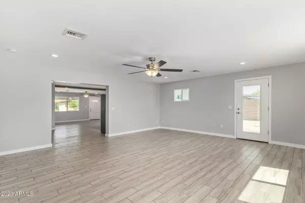 1308 S BECK Avenue, Tempe, AZ 85281