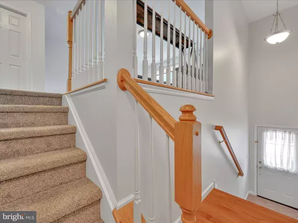 9067 JOYCE LN, Hummelstown, PA 17036