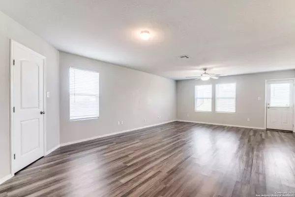 31581 NIMBUS DR, Bulverde, TX 78163-2502