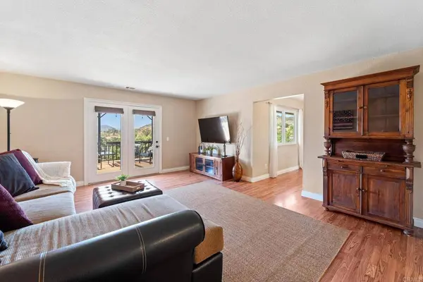 1199 Valle De Las Sombras, Alpine, CA 91901