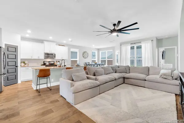 9465 BICKNELL SEDGE, San Antonio, TX 78254-2272