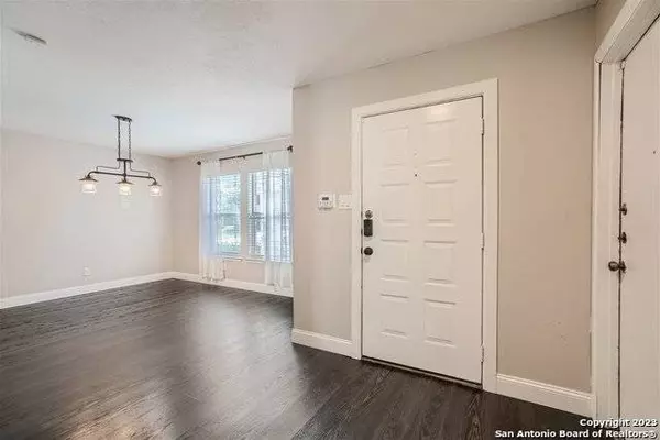 1008 ABERCORN, Schertz, TX 78154-2956