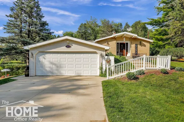 1972 Sun Dr, Owosso, MI 48867