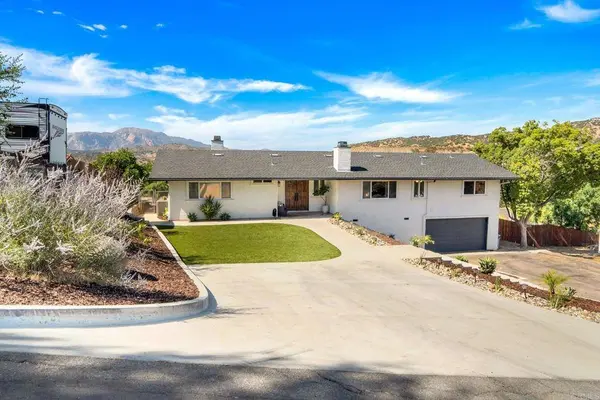 1199 Valle De Las Sombras, Alpine, CA 91901