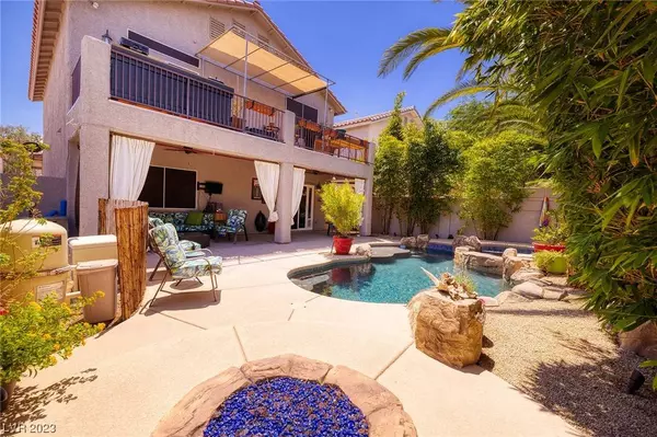 1068 Sweeping Ivy Court, Las Vegas, NV 89183