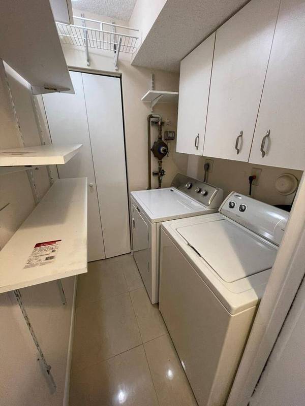 8955 Wiles RD 208, Coral Springs, FL 33067