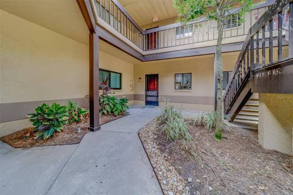 2673 SABAL SPRINGS CIR #105, Clearwater, FL 33761