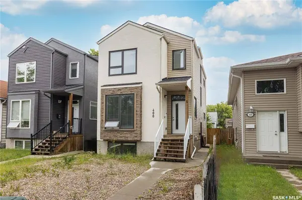 408 D AVENUE S, Saskatoon, SK S7M 1R4