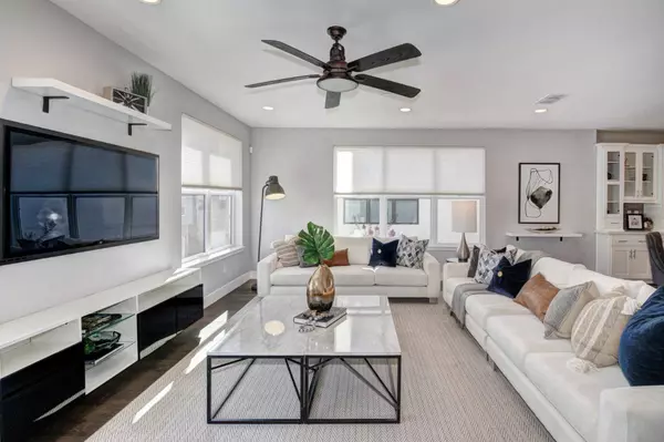 1018 Mint Chip LN, Sacramento, CA 95814