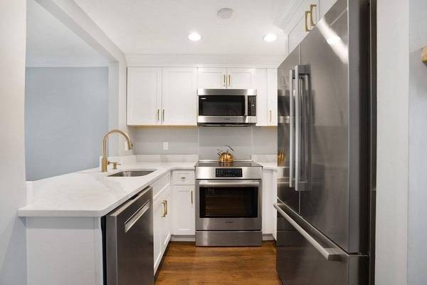 84 Westcliff Drive #84, Plymouth, MA 02360