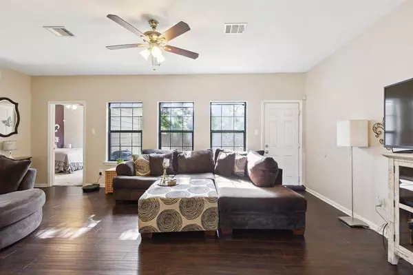 11123 Donegal WAY, Houston, TX 77047