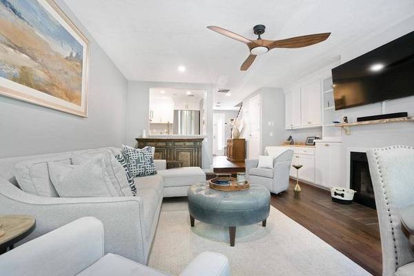 84 Westcliff Drive #84, Plymouth, MA 02360
