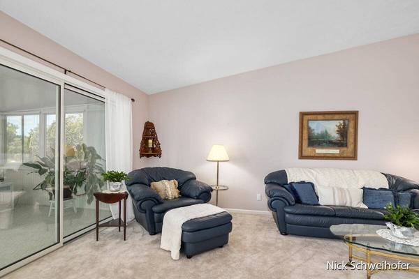 6071 Glen Eagle Dr Drive, Hudsonville, MI 49426