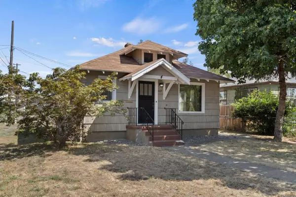 1117 E Carlisle Ave, Spokane, WA 99207