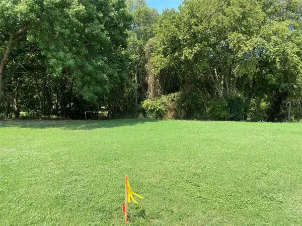 7 Tealridge Court, Desoto, TX 75115