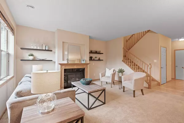 3424 Cherry LN #D, Woodbury, MN 55129