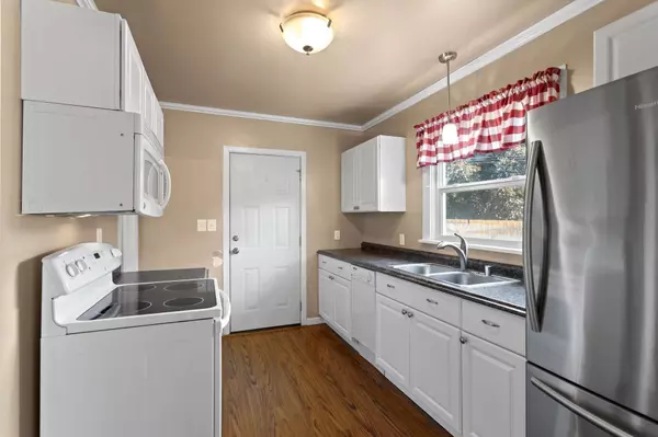 1117 E Carlisle Ave, Spokane, WA 99207